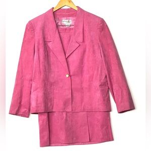 Vintage Ultrasuede Hot Pink‎ Skirt Suit – Size 14